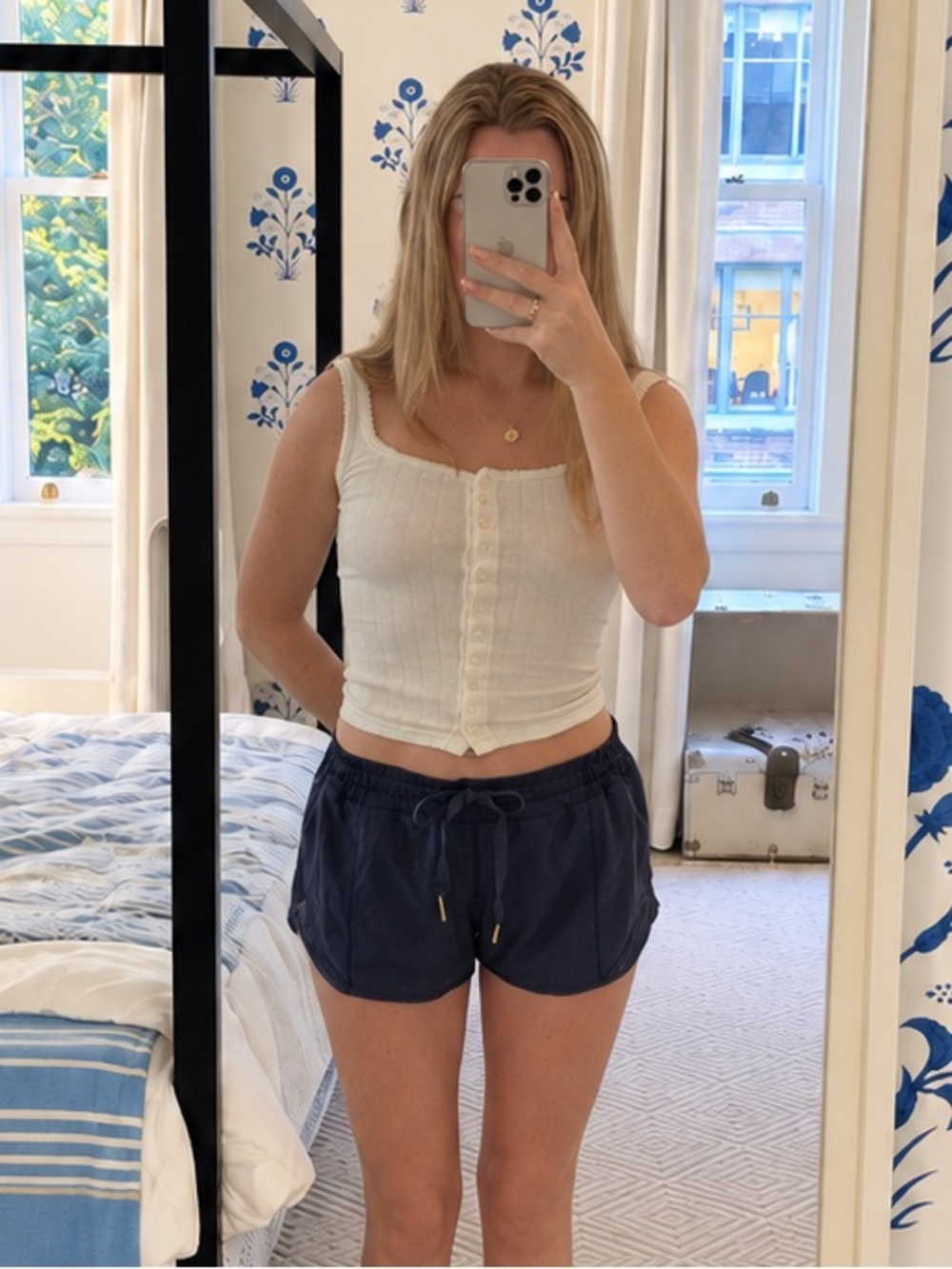Lululemon Hotty Hot Short